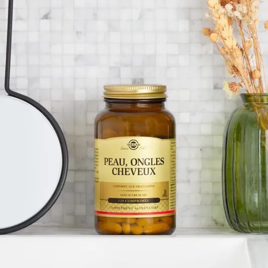 Peau, Ongles, Cheveux - Beauté - Nutriments essentiels : Zinc, Vitamine C, Acides Aminés, Cuivre - Forme Brevetée de MSM - Complément Alimentaire - Flacon de 120 comprimés